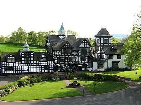 Wild Boar Hotel Beeston  Bagian luar foto