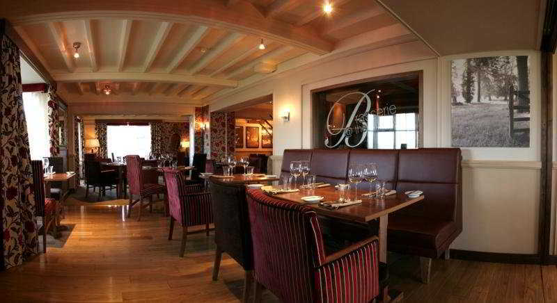 Wild Boar Hotel Beeston  Bagian luar foto