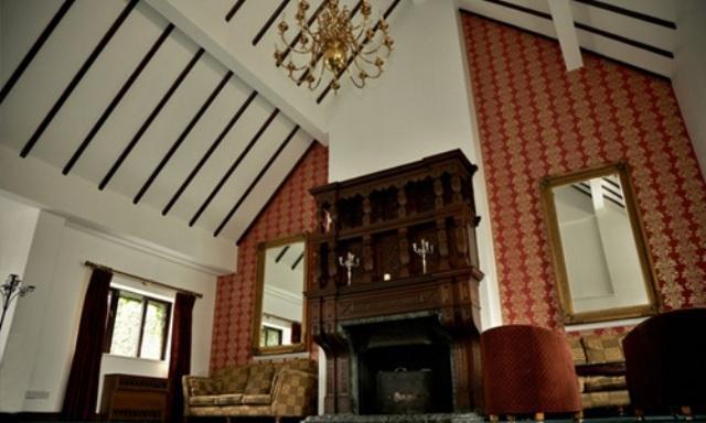 Wild Boar Hotel Beeston  Bagian luar foto